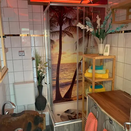 Apartment Best-preis Mit Netflix, Self-check-in, Ebike Ladestation Im Fahrradraum, Wlan - Direkt Am Elberadweg Im Herzen Von