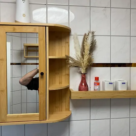 Best-preis Mit Netflix, Self-check-in, Ebike Ladestation Im Fahrradraum, Wlan - Direkt Am Elberadweg Im Herzen Von