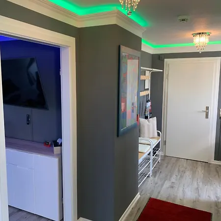 Best-preis Mit Netflix, Self-check-in, Ebike Ladestation Im Fahrradraum, Wlan - Direkt Am Elberadweg Im Herzen Von *