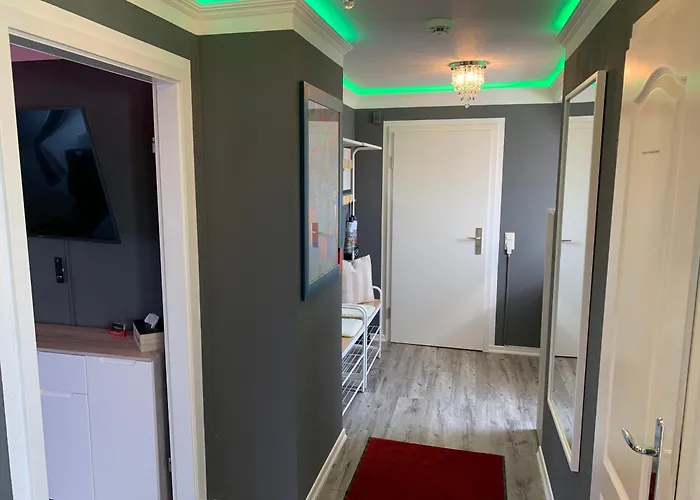 Best-preis Mit Netflix, Self-check-in, Ebike Ladestation Im Fahrradraum, Wlan - Direkt Am Elberadweg Im Herzen Von Apartamento *