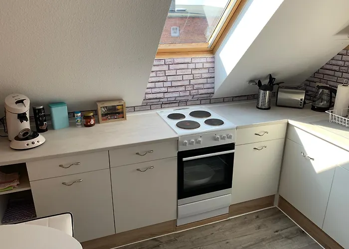 Best-preis Mit Netflix, Self-check-in, Ebike Ladestation Im Fahrradraum, Wlan - Direkt Am Elberadweg Im Herzen Von Wittenberge