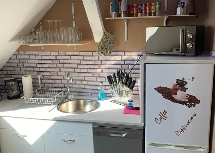 Best-preis Mit Netflix, Self-check-in, Ebike Ladestation Im Fahrradraum, Wlan - Direkt Am Elberadweg Im Herzen Von * Wittenberge