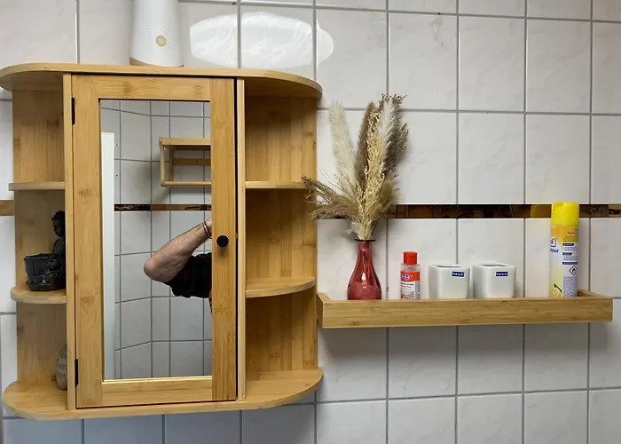 Best-preis Mit Netflix, Self-check-in, Ebike Ladestation Im Fahrradraum, Wlan - Direkt Am Elberadweg Im Herzen Von