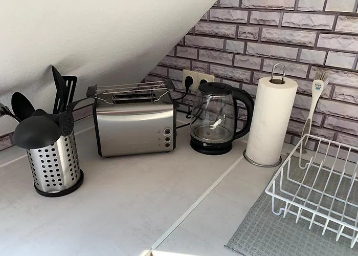 Best-preis Mit Netflix, Self-check-in, Ebike Ladestation Im Fahrradraum, Wlan - Direkt Am Elberadweg Im Herzen Von Apartamento